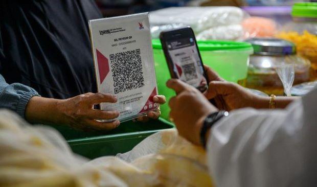 Kebijakan Baru Bank Indonesia: QRIS Tanpa Biaya untuk Transaksi di Bawah Rp100 Ribu