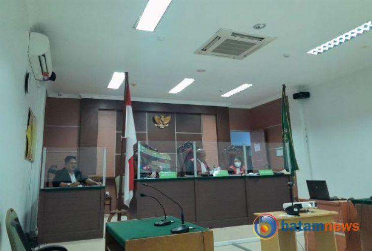WN Singapura Dituntut 1 Tahun Penjara karena Pelanggaran Keimigrasian di Batam