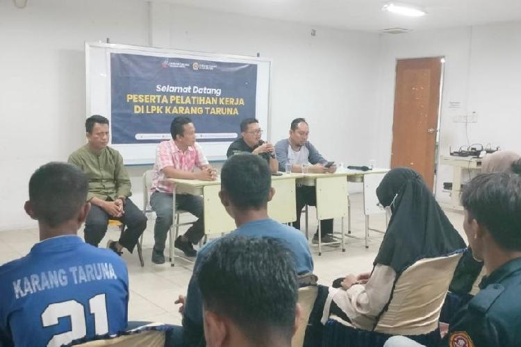 Gelar Diklat Kehumasan dan Jurnalistik, Karang Taruna Batam Tumbuhkan Content Creator