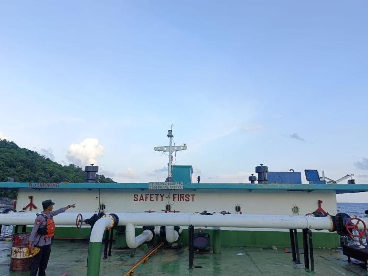 Kapal Tanpa Awak Ditemukan Hanyut di Perairan Kabupaten Kepulauan Anambas