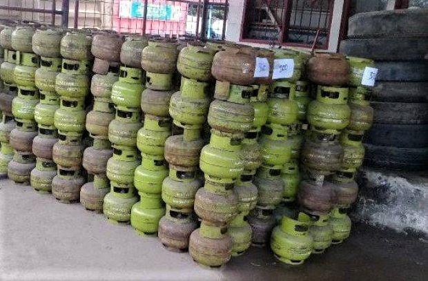 Dinas ESDM Riau Bantah Isu Kelangkaan Gas Elpiji 3 Kilogram di Pekanbaru: 20 Ribu Tabung Telah Disalurkan