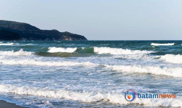 Prakiraan Cuaca Perairan Batam, Senin: Waspada Gelombang Laut Tinggi