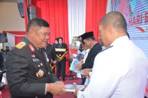 Mengabadikan Kebersamaan Masyarakat: Kapolda Kepri Irjen Pol Tabana Bangun, Luncurkan Buku Perspektif Binkamtibmas