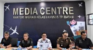 Kasus Pelanggaran Imigrasi Warga Negara Singapura Disidang Pekan Depan