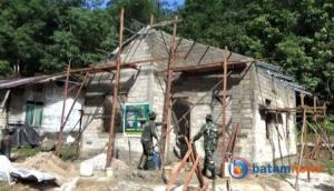 Satgas TMMD Karimun Bangun Empat Rumah Baru untuk Warga di Kecamatan Buru