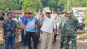 Bupati Karimun Tinjau Progres Satgas TMMD Buka Jalan Baru Lubuk Puding-Parit Sembilan