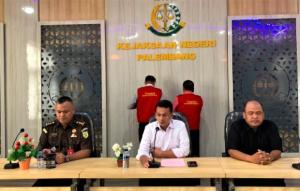Diduga Korupsi Dana Pembangunan, Kejari Palembang Tahan Mantan Kepala SMA Negeri 19 dan Ketua Komite  