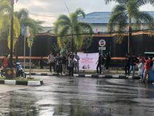 Desakan Berbagai Kalangan Berbuah Hasil, PT Pelindo Tunda Kenaikan Tarif Masuk Pelabuhan Sribintan Pura
