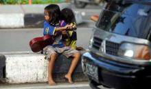 Miris! Anak Dijadikan Pengemis di Kota Pekanbaru Akibat Kondisi Ekonomi
