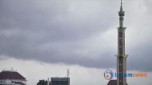 Peringatan BMKG: Potensi Angin Kencang dan Hujan Ringan di Kota Batam Hari Ini