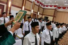 169 Guru dan 2 Pegawai Negeri Sipil Dilantik dalam Jabatan Fungsional di Kepulauan Riau