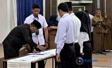 Bupati Karimun Serahkan SK kepada 520 Pegawai Lulus PPPK