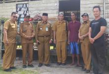 Bakesbangpol Lingga Salurkan Bantuan Dini untuk Warga Tanjung Keriting Terdampak Hama Ulat Bulu