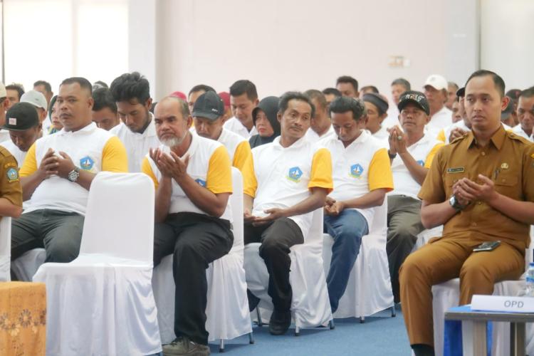 Kukuhkan Satgas Kebersihan RW di Kabupaten Bintan: Menuju Lingkungan Bersih dan Lestari