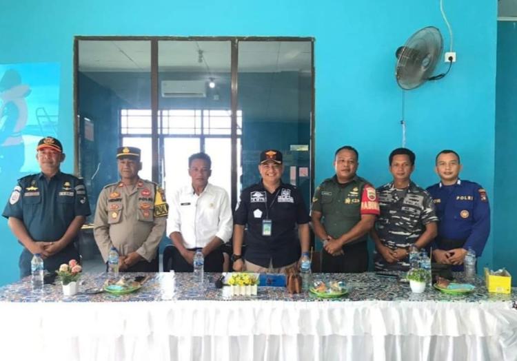 Pentingnya Penggunaan Life Jacket, Dishub Lingga Edukasi Operator Angkutan Laut