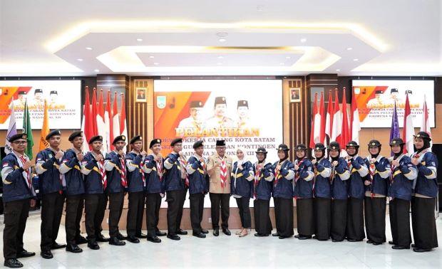 Pesan Jefridin kepada Kontingen Kwarcab Kota Ikuti Raimuna Nasional: Jangan Lupa Promosikan Batam