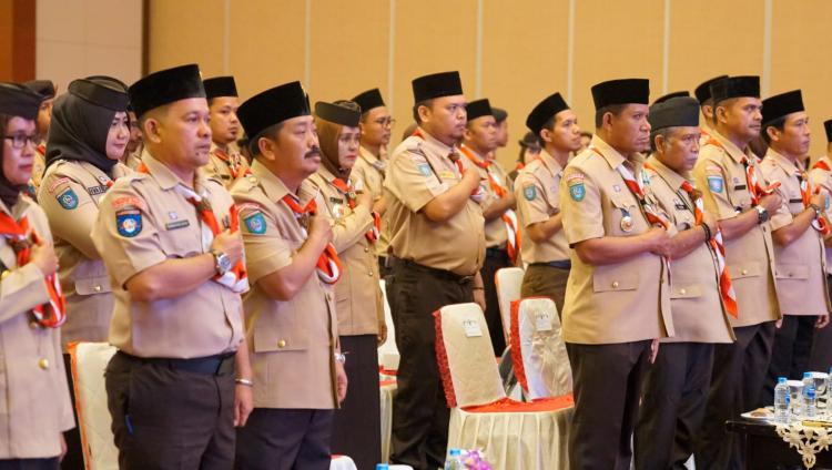 Hari Pramuka ke-62: Kwarda Kepri Ulang Janji dan Berikan Penghargaan Tanda Lencana PancawarsaÂ 
