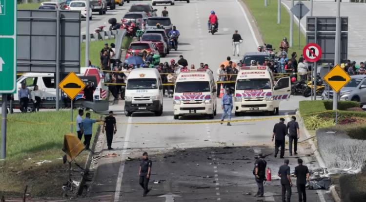 Tragedi Pesawat Jatuh di Shah Alam, Malaysia: 10 Orang Tewas Termasuk Anggota Dewan