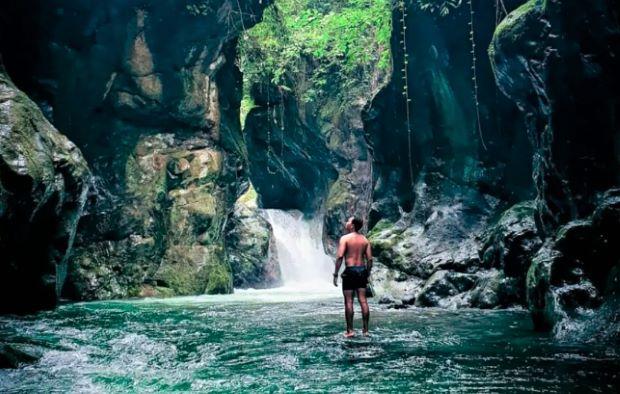 Menemukan Surga Tersembunyi di Kota Padang: Pesona Air Terjun Ngungun Saok