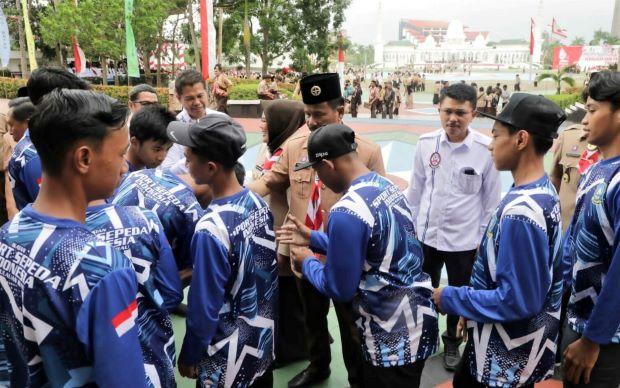 Wali Kota Rudi, Lepas Atlet Sepeda Kepri ke Pra PON: Raih Prestasi Gemilang