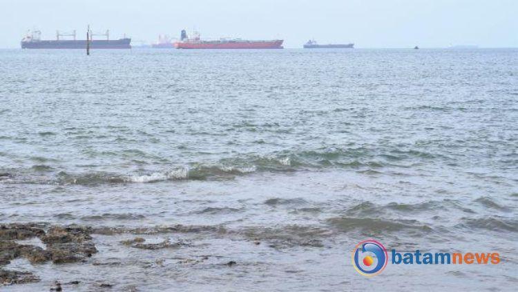 Prakiraan Cuaca Laut Batam: Gelombang Tinggi di Utara Bangka, Hujan Ringan Sebagian Wilayah