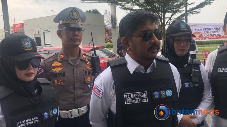 Bapenda Kepri dan Kepolisian Edukasi Masyarakat Melalui Operasi Razia Pajak Kendaraan di Batam