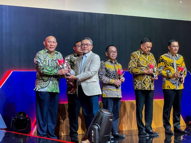 Punya Inovasi dan Menginspirasi dalam Percepatan Ekonomi, BP Batam Raih Penghargaan Merdeka Award 2023