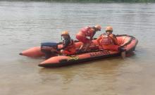 Warga Sanglar Hilang Setelah Tersambar Petir di Sungai Batang Gangsal Riau, Tim SAR Terus Lakukan Penyisiran