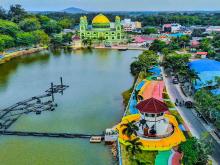 Tingkatkan Liburan Anda di Pulau Bintan: Menjelajahi Keindahan Pantai, Gurun Pasir, dan Crystal Lagoon!