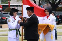 Peringatan HUT Kemerdekaan RI: Gubernur Kepulauan Riau Lantik 33 Anggota Paskibraka Terbaik 2023
