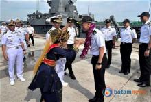 Latihan Bersama Indonesia-Singapura: Kapal Perang Singapura Tiba di Pelabuhan Batuampar Batam
