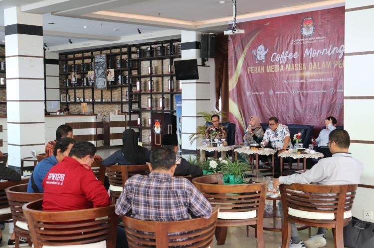 KPU Kepri Gelar Coffe Morning Bersama Media untuk Sukseskan Pemilu dan Pilkada 2024