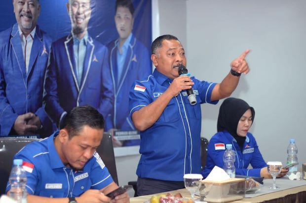Kehilangan Besar Bagi Partai Demokrat Riau: Agung Nugroho Pimpin Pemakaman Arwan Citra Jaya di Rengat