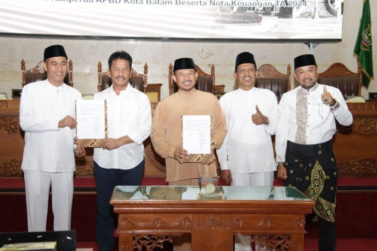 DPRD Batam Sahkan Perubahan Anggaran Pendapatan dan Belanja Daerah Tahun 2023