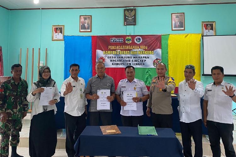 Polres Lingga Teken MoU dengan Pemdes Tanjung Harapan, Kerjasama Kampung Bebas dari Narkoba