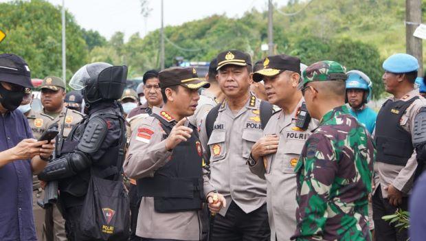 Tim Terpadu TNI-Polri-Pemko Batam Amankan Pengukuran dan Pemasangan Patok di Kawasan Rempang Eco City