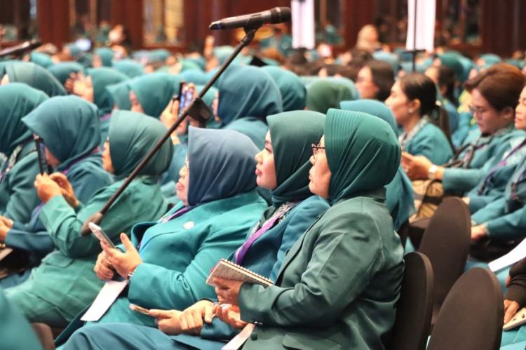 Menteri Tito Karnavian Ajak PKK Jalankan Program Pemberdayaan Keluarga