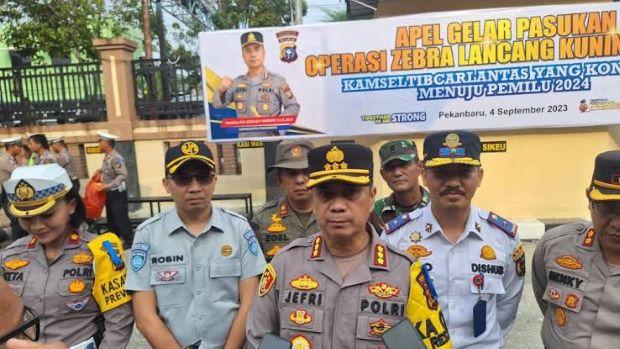 Operasi Zebra Lancang Kuning 2023 di Pekanbaru: 1.122 Pelanggaran Terjaring, Mayoritas Tak Patuhi Helm dan Main Handphone