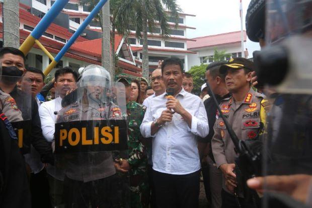 Temui Pendemo, Kepala BP Batam Rudi Buka Ruang Dialog Dengar Aspirasi Masyarakat