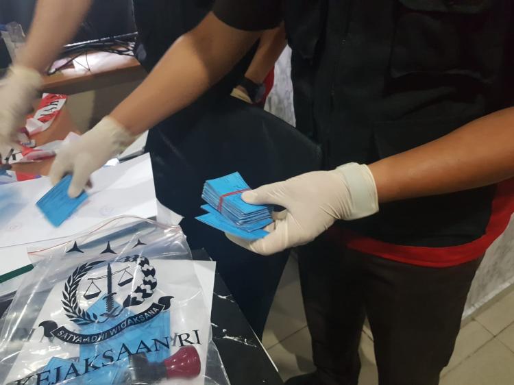 Geledah Kantor Bagian Umum Setda Lingga: Jaksa Temukan Bukti Baru Kasus Korupsi BBM di Bagian Umum