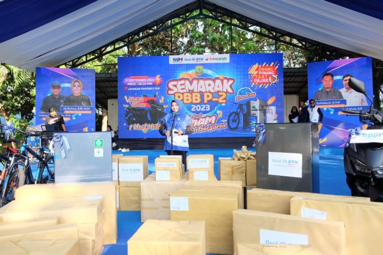 Gebyar Pajak Tanjungpinang 2023: Wajib Pajak Dapat Apresiasi di Acara Senam Bersama