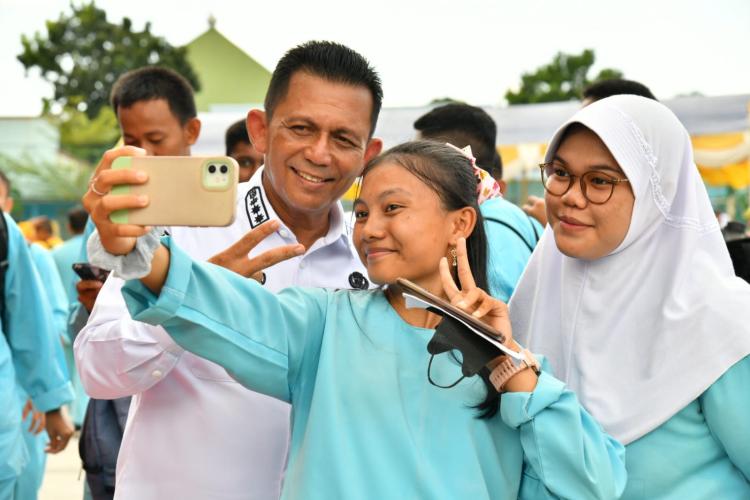 Gubernur Kepulauan Riau Ajak Pelajar SMA 5 Batam Bersiap Membangun Masa Depan Kepri