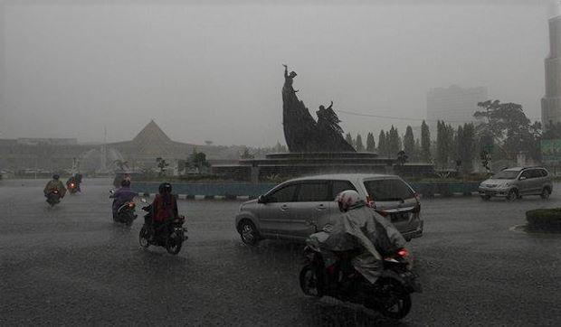 Cuaca Ekstrem di Pekanbaru: Waspada Potensi Banjir 