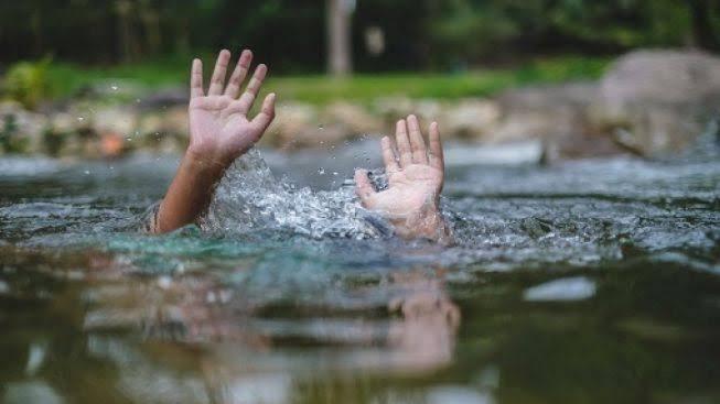 Bocah 2 Tahun Terseret di Parit Saat Bermain Hujan di Kota Batam Tak Kunjung Ditemukan