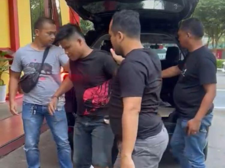 Tragedi Pembunuhan di Batam Center: Pacar Sesama Jenis Tewas Dibunuh karena Cemburu