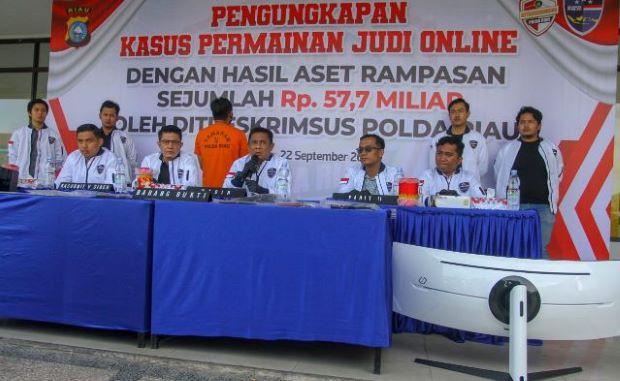 Ditreskrimsus Polda Riau Ungkap Bisnis Judi Online 7 Tahun, Aset Pelaku Capai Rp57 Miliar