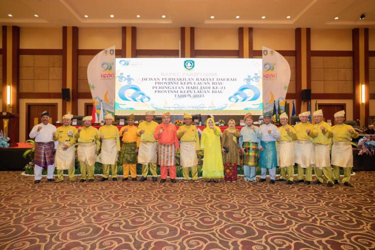 Gubernur Ansar Ajak Masyarakat hingga Pejabat Kompak Bangun Kepri di Hari Jadi Ke-21