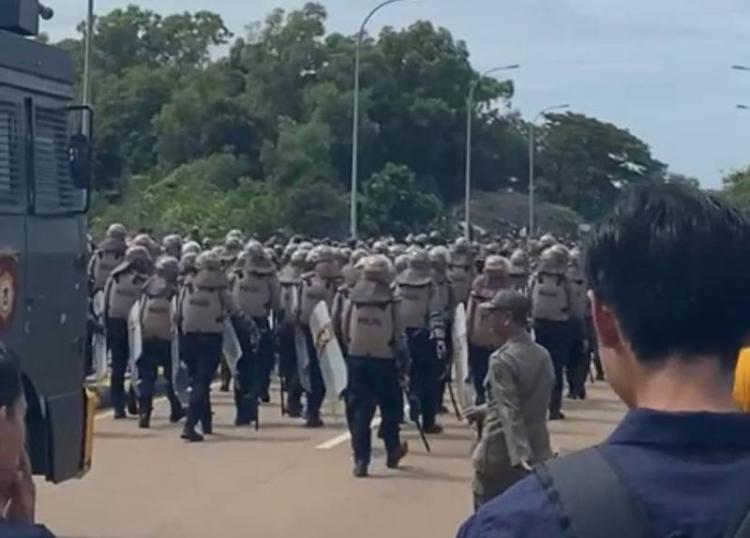 Ribuan Buruh dan Koalisi Rakyat Batam Turun ke Jalan, Soal Rempang Galang Ikut Disuarakan