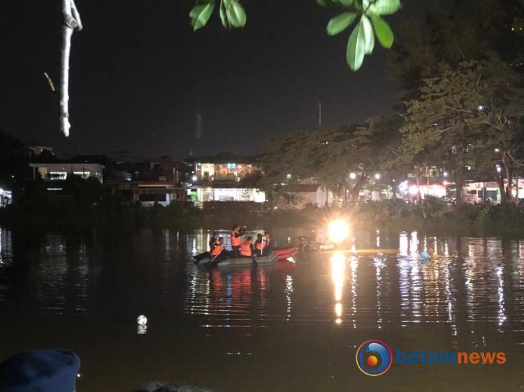 Tim SAR Hadapi Kendala dalam Upaya Penyelamatan Mahasiswa Politeknik Batam Tenggelam