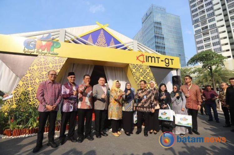 Rekor Peserta Terbanyak dalam Sejarah Kerjasama IMT GT dan Gebyar Melayu Pesisir di Kota Batam
